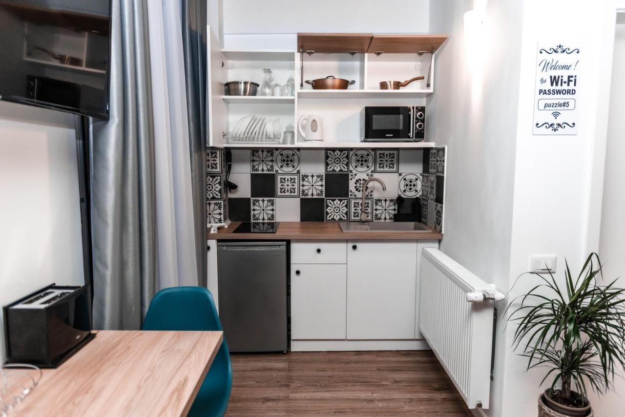Puzzle Apartaments&Studios Craiova Exterior foto